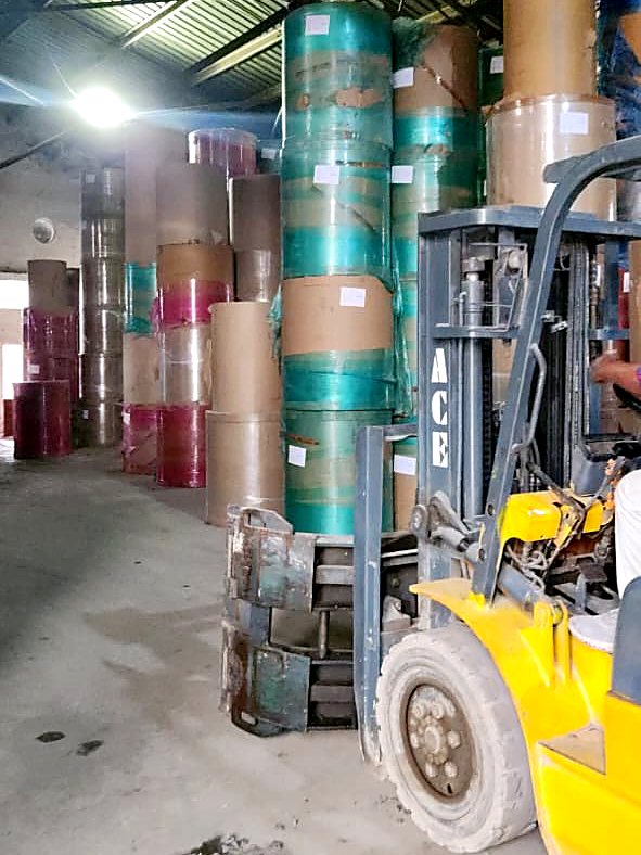 Kraft paper reels in our raw material store
